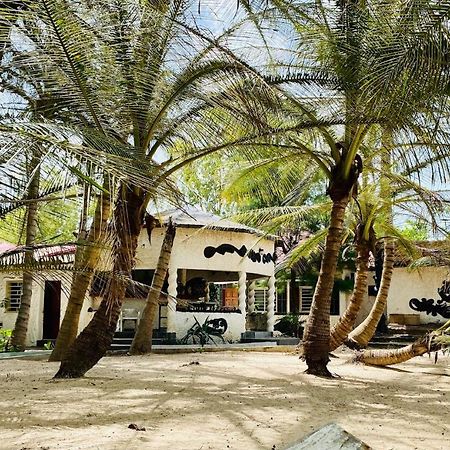 Jungle Beach Resort Sanyang Экстерьер фото