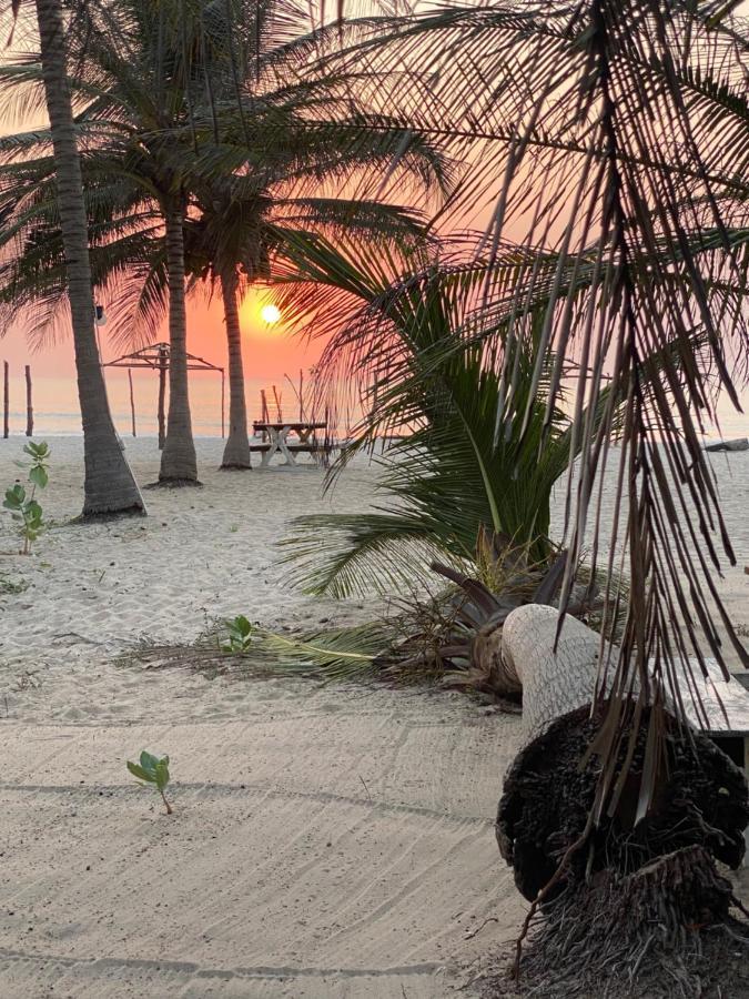 Jungle Beach Resort Sanyang Экстерьер фото
